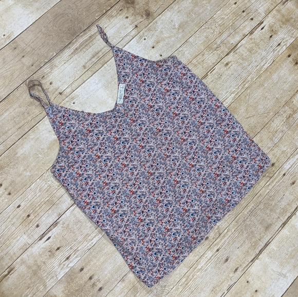 Abercrombie & Fitch Tops - Abercrombie & Fitch V Neck Tank Top